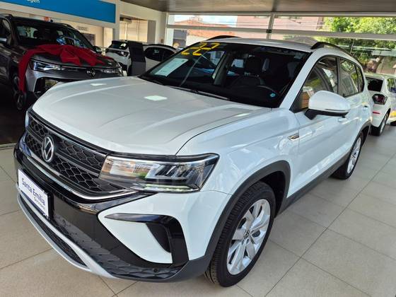 VOLKSWAGEN TAOS 1.4 250 TSI TOTAL FLEX COMFORTLINE AUTOMÁTICO